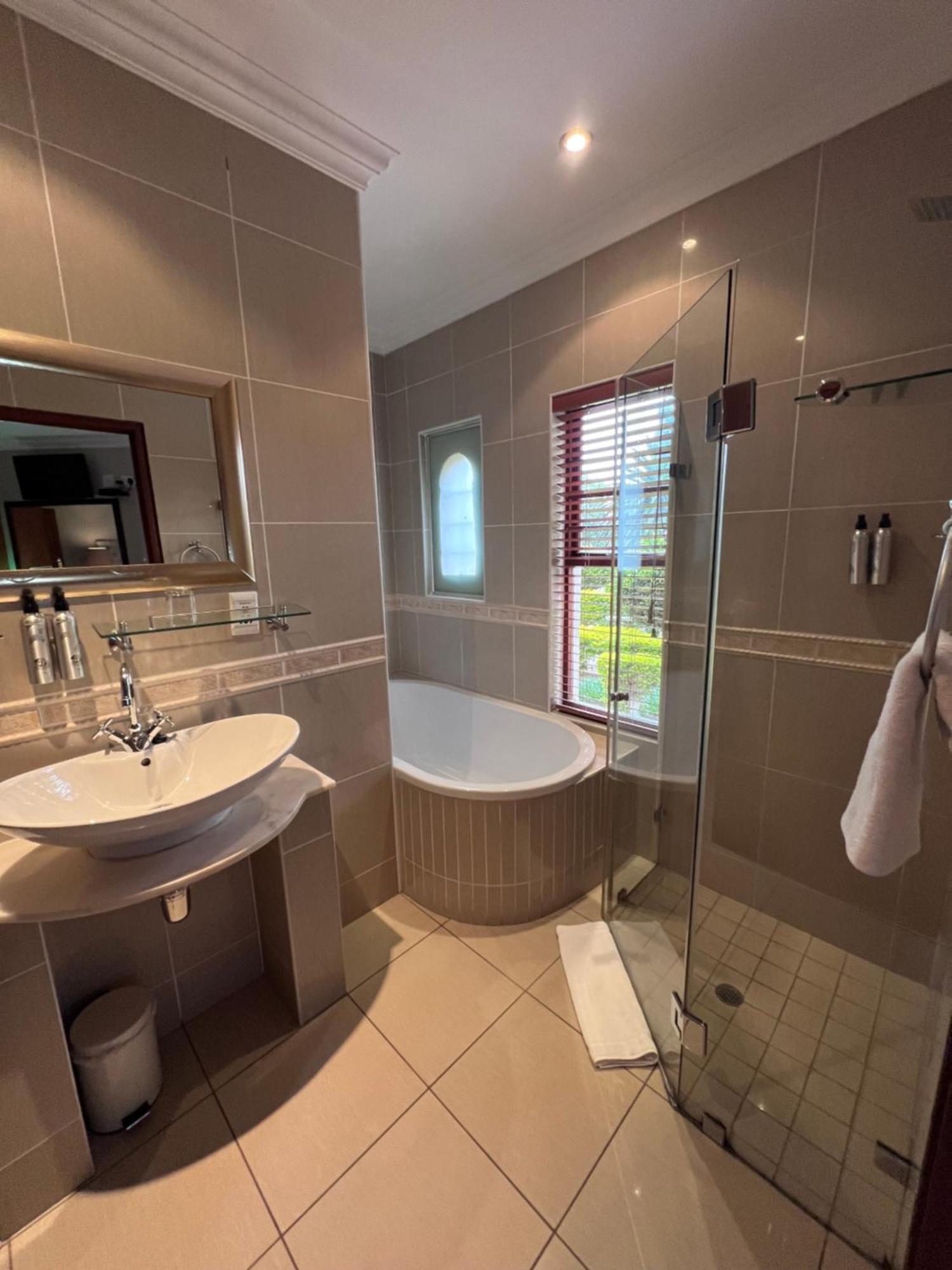 Bohemian Guesthouse - Pretoria-Noord Eksteriør bilde