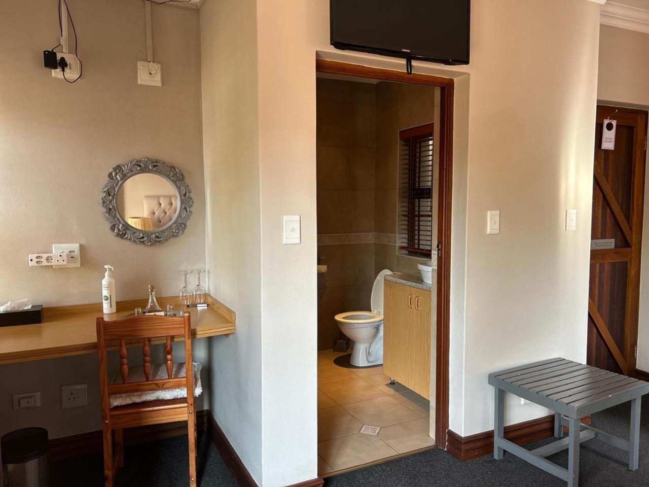 Bohemian Guesthouse - Pretoria-Noord Eksteriør bilde