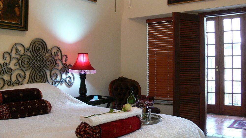 Bohemian Guesthouse - Pretoria-Noord Eksteriør bilde