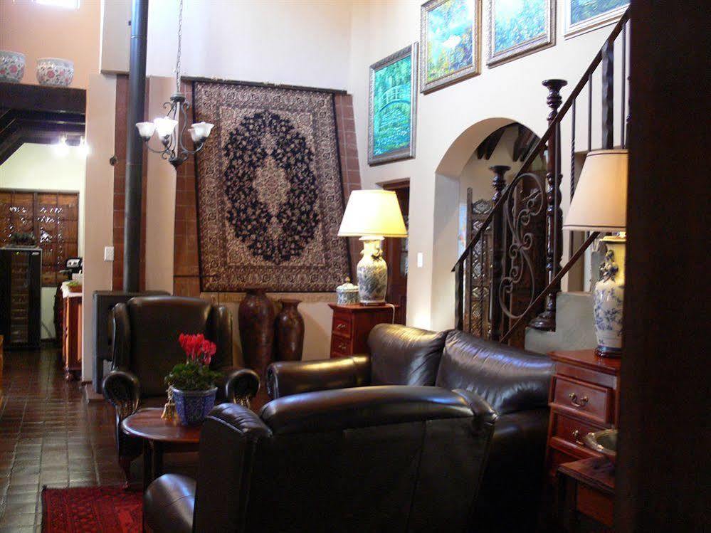 Bohemian Guesthouse - Pretoria-Noord Eksteriør bilde