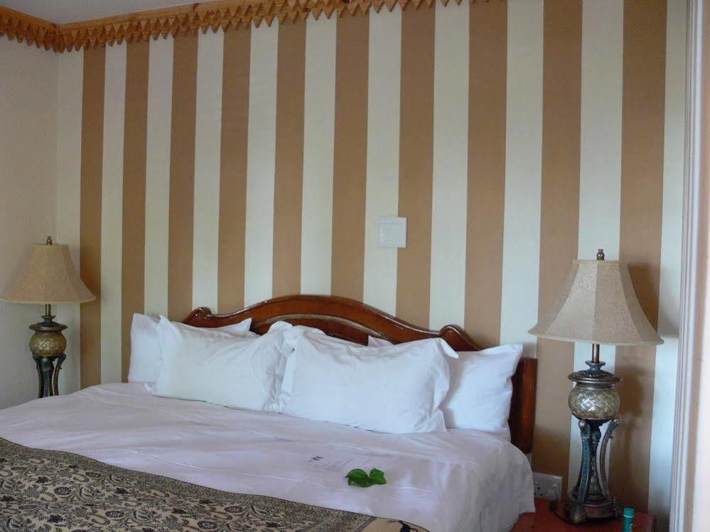 Bohemian Guesthouse - Pretoria-Noord Eksteriør bilde