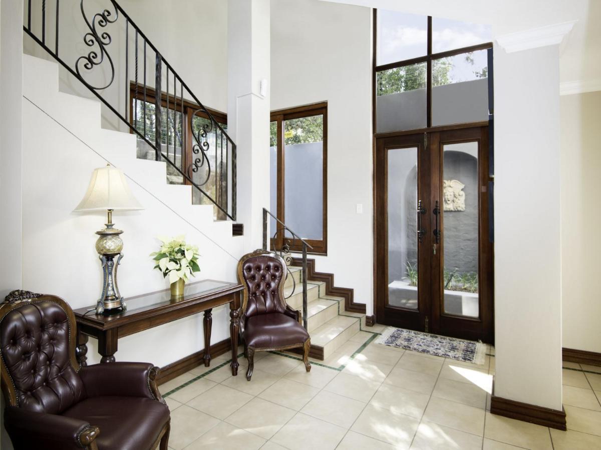 Bohemian Guesthouse - Pretoria-Noord Eksteriør bilde
